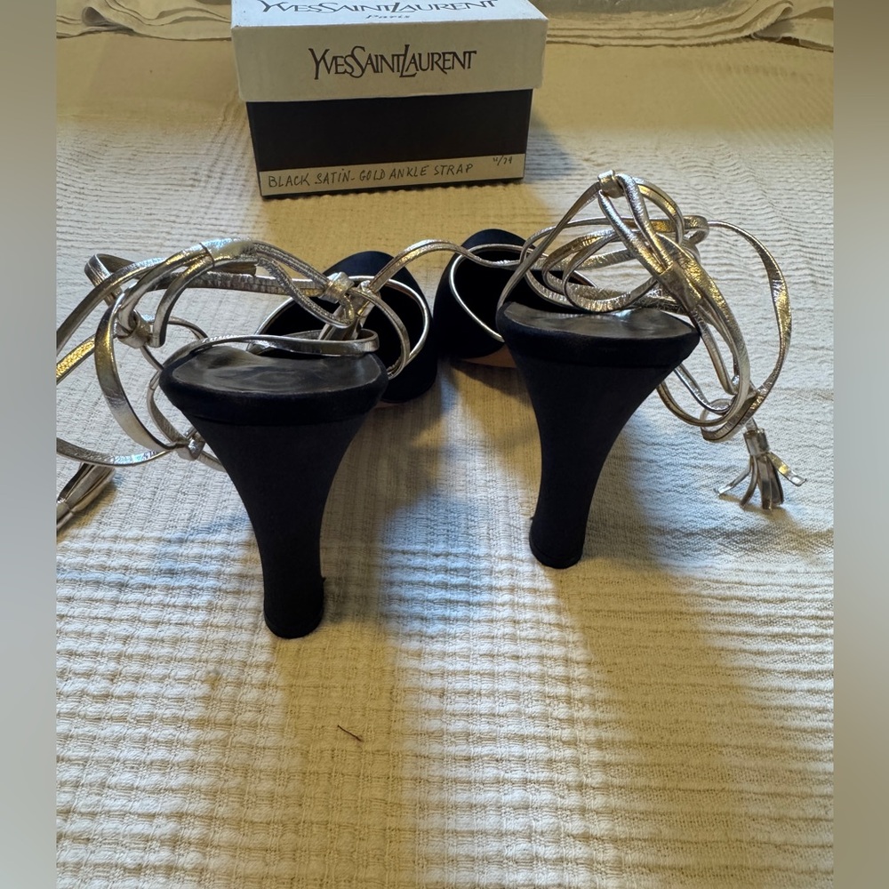 Vintage YSL Yves Saint Laurent Black Satin Wrap Heel - Size 7N - Picture 6 of 11